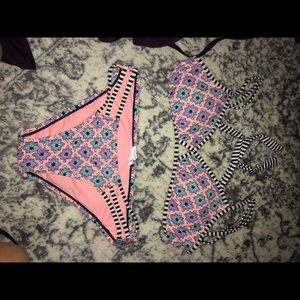 8 bathing suits!!!